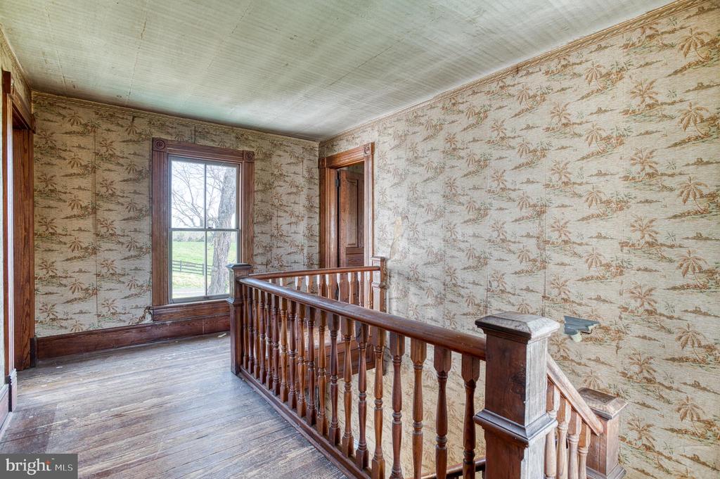 10080 MOUNTAIN RUN LAKE RD, CULPEPER, Virginia 22701, 4 Bedrooms Bedrooms, ,1 BathroomBathrooms,Residential,10080 MOUNTAIN RUN LAKE RD,VACU2010318 MLS # VACU2010318