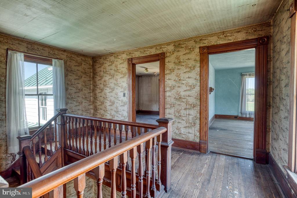10080 MOUNTAIN RUN LAKE RD, CULPEPER, Virginia 22701, 4 Bedrooms Bedrooms, ,1 BathroomBathrooms,Residential,10080 MOUNTAIN RUN LAKE RD,VACU2010318 MLS # VACU2010318