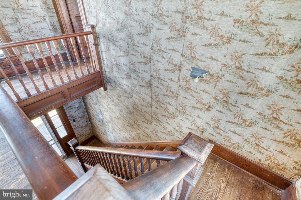 10080 MOUNTAIN RUN LAKE RD, CULPEPER, Virginia 22701, 4 Bedrooms Bedrooms, ,1 BathroomBathrooms,Residential,10080 MOUNTAIN RUN LAKE RD,VACU2010318 MLS # VACU2010318