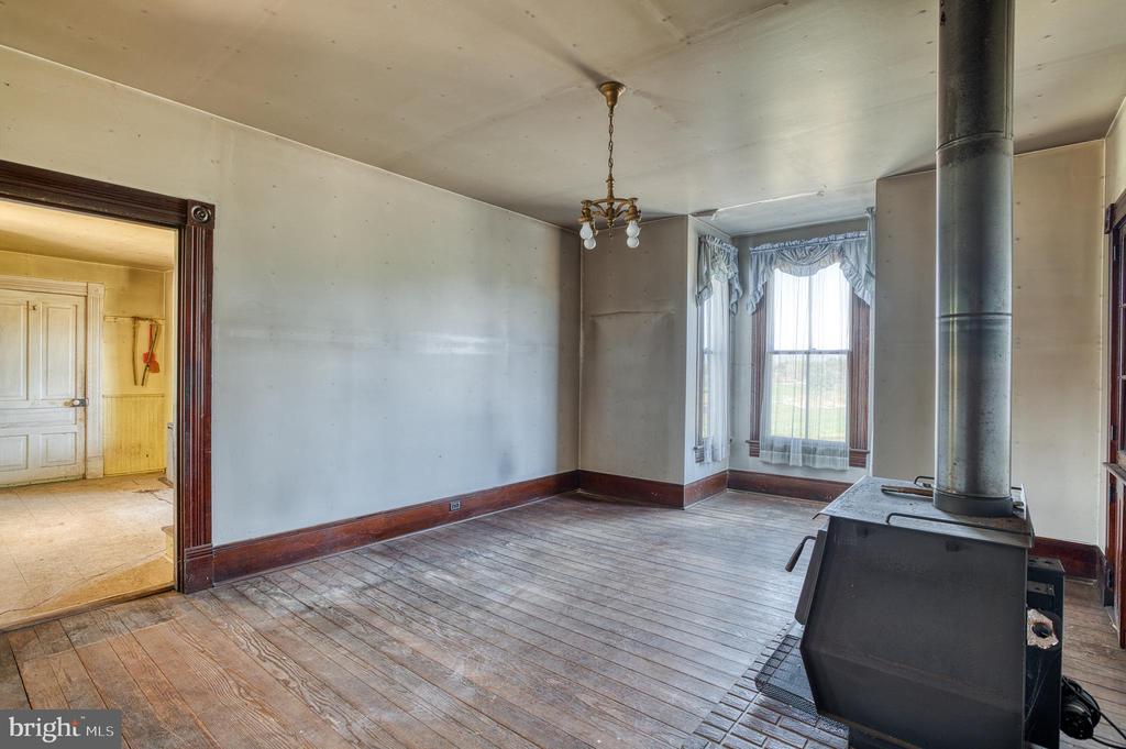 10080 MOUNTAIN RUN LAKE RD, CULPEPER, Virginia 22701, 4 Bedrooms Bedrooms, ,1 BathroomBathrooms,Residential,10080 MOUNTAIN RUN LAKE RD,VACU2010318 MLS # VACU2010318