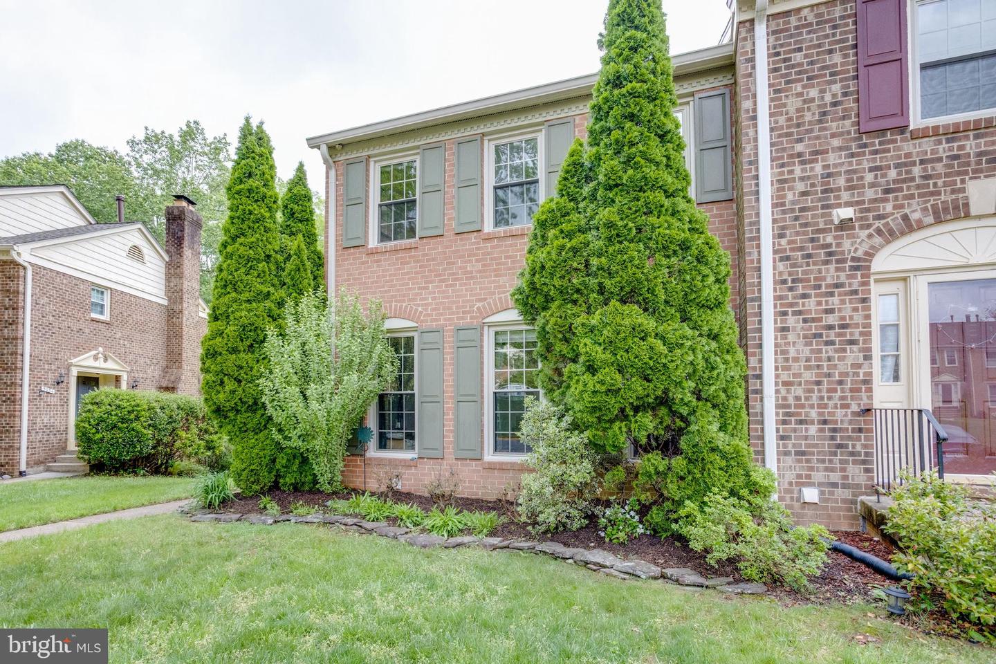 5182 KIMSCOTT CT, ANNANDALE, Virginia 22003, 3 Bedrooms Bedrooms, ,3 BathroomsBathrooms,Residential,For sale,5182 KIMSCOTT CT,VAFX2233914 MLS # VAFX2233914