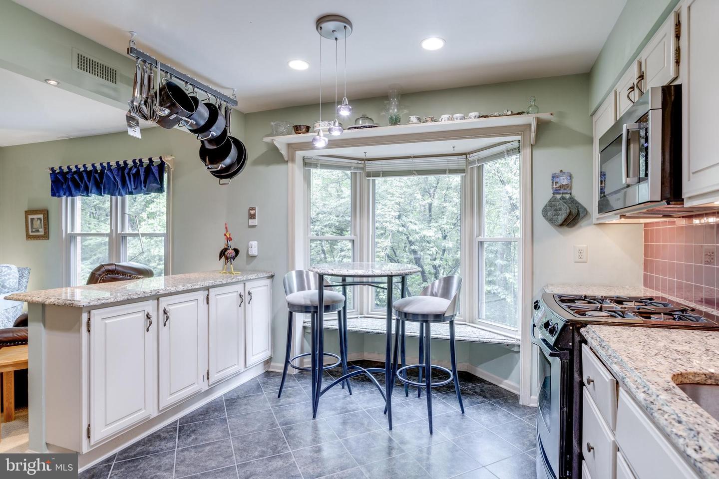 5182 KIMSCOTT CT, ANNANDALE, Virginia 22003, 3 Bedrooms Bedrooms, ,3 BathroomsBathrooms,Residential,For sale,5182 KIMSCOTT CT,VAFX2233914 MLS # VAFX2233914