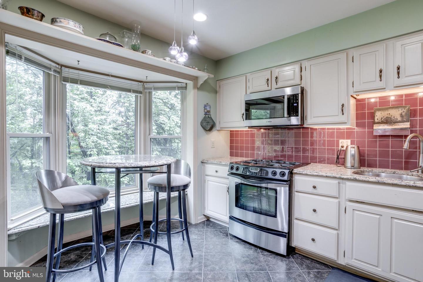 5182 KIMSCOTT CT, ANNANDALE, Virginia 22003, 3 Bedrooms Bedrooms, ,3 BathroomsBathrooms,Residential,For sale,5182 KIMSCOTT CT,VAFX2233914 MLS # VAFX2233914