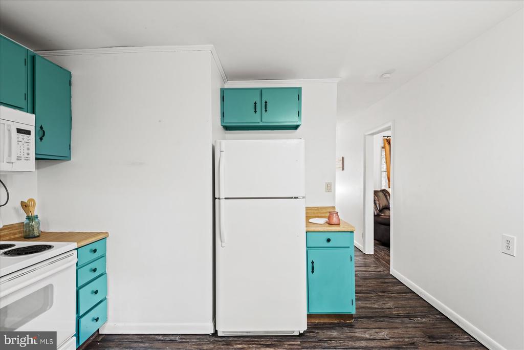 116 MONROE ST, LOCUST GROVE, Virginia 22508, 2 Bedrooms Bedrooms, ,1 BathroomBathrooms,Residential,116 MONROE ST,VAOR2009560 MLS # VAOR2009560