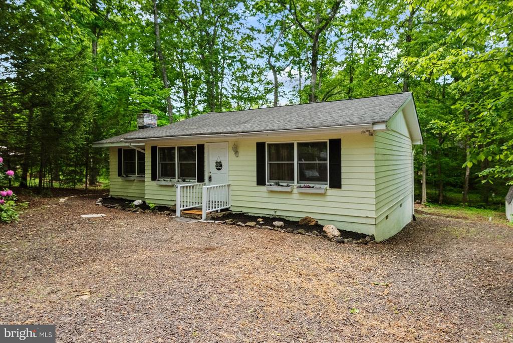 116 MONROE ST, LOCUST GROVE, Virginia 22508, 2 Bedrooms Bedrooms, ,1 BathroomBathrooms,Residential,116 MONROE ST,VAOR2009560 MLS # VAOR2009560