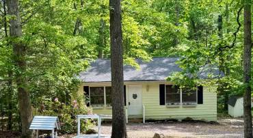 116 MONROE ST, LOCUST GROVE, Virginia 22508, 2 Bedrooms Bedrooms, ,1 BathroomBathrooms,Residential,116 MONROE ST,VAOR2009560 MLS # VAOR2009560