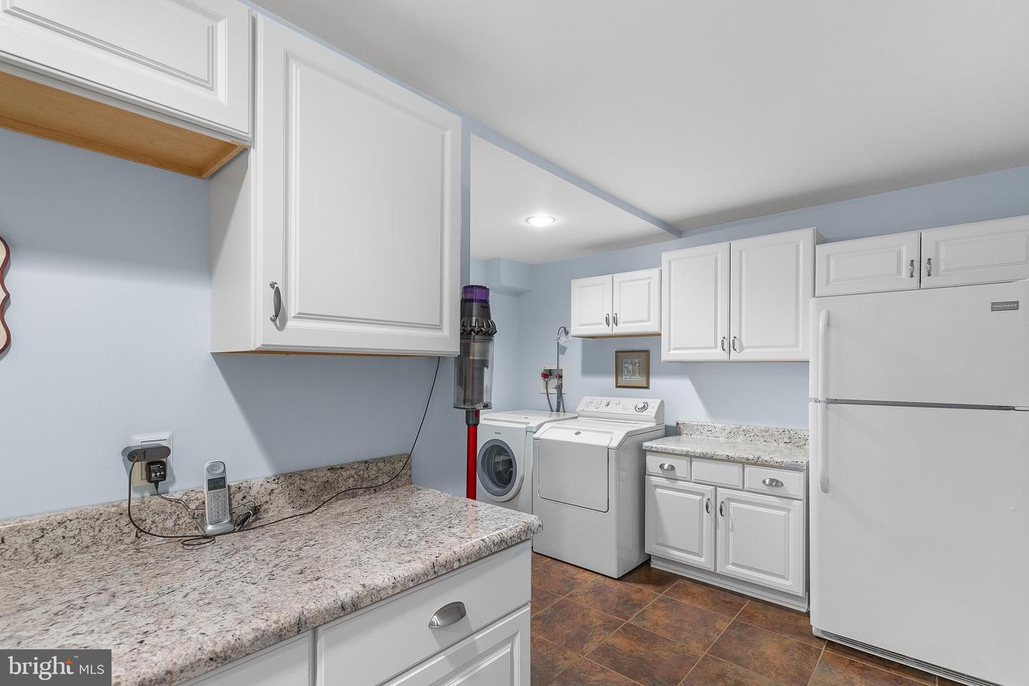 26 BLOSSOM WOOD CT, STAFFORD, Virginia 22554, 5 Bedrooms Bedrooms, ,3 BathroomsBathrooms,Residential,For sale,26 BLOSSOM WOOD CT,VAST2037910 MLS # VAST2037910
