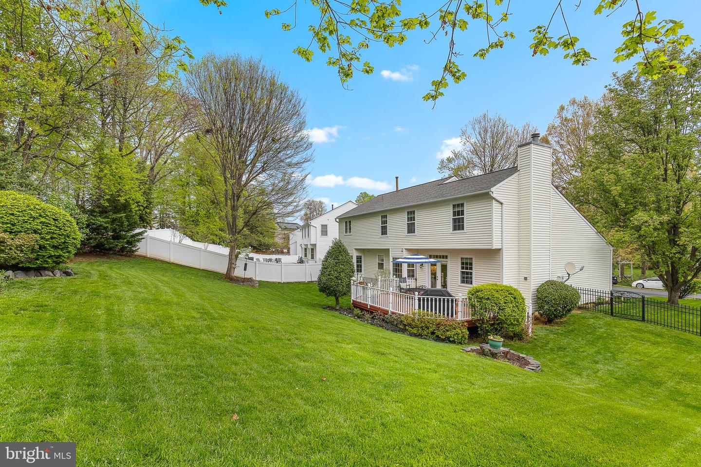 26 BLOSSOM WOOD CT, STAFFORD, Virginia 22554, 5 Bedrooms Bedrooms, ,3 BathroomsBathrooms,Residential,For sale,26 BLOSSOM WOOD CT,VAST2037910 MLS # VAST2037910