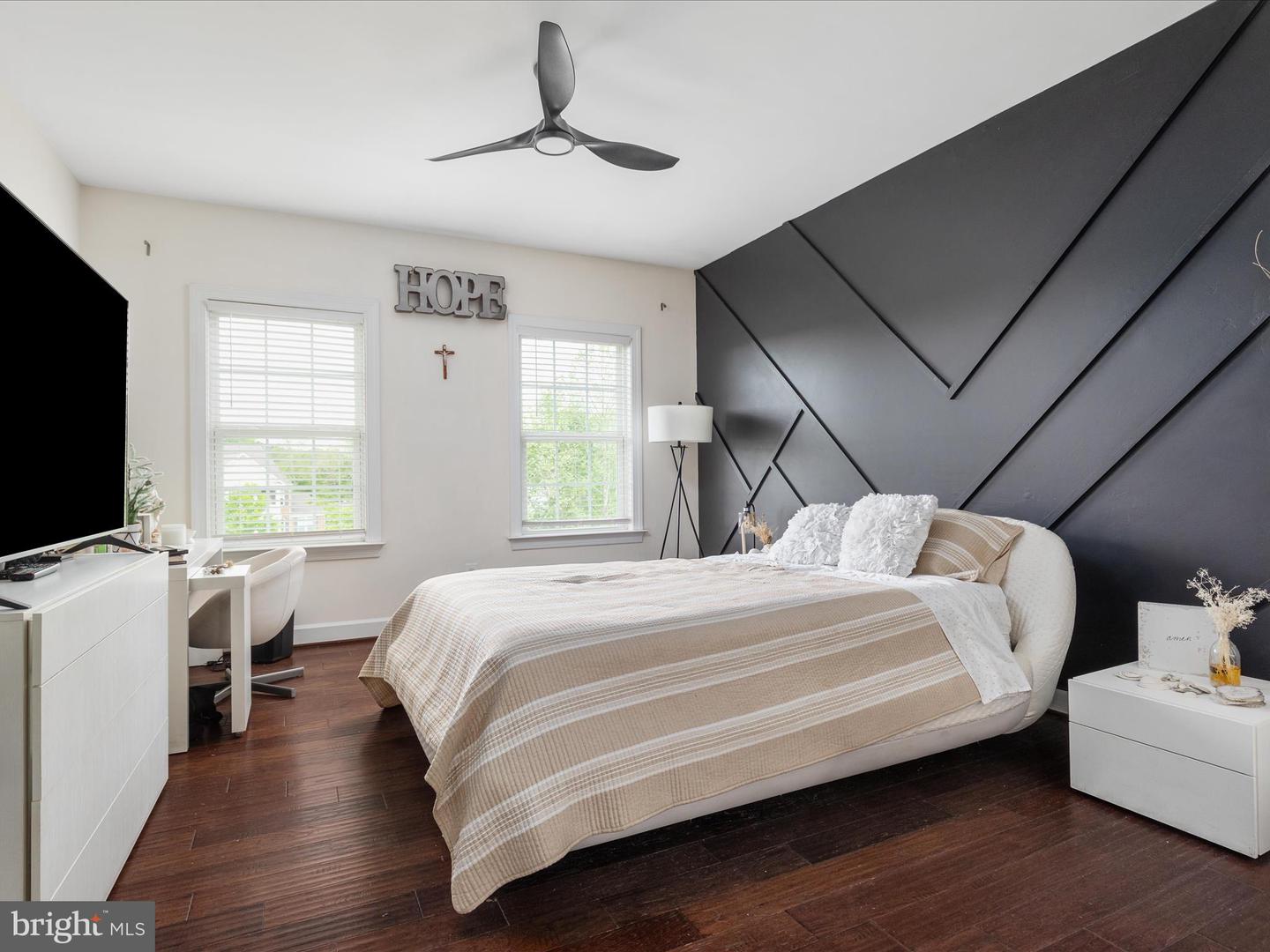 16819 DOUBLEDAY RD, CENTREVILLE, Virginia 20120, 5 Bedrooms Bedrooms, ,4 BathroomsBathrooms,Residential,For sale,16819 DOUBLEDAY RD,VAFX2234558 MLS # VAFX2234558