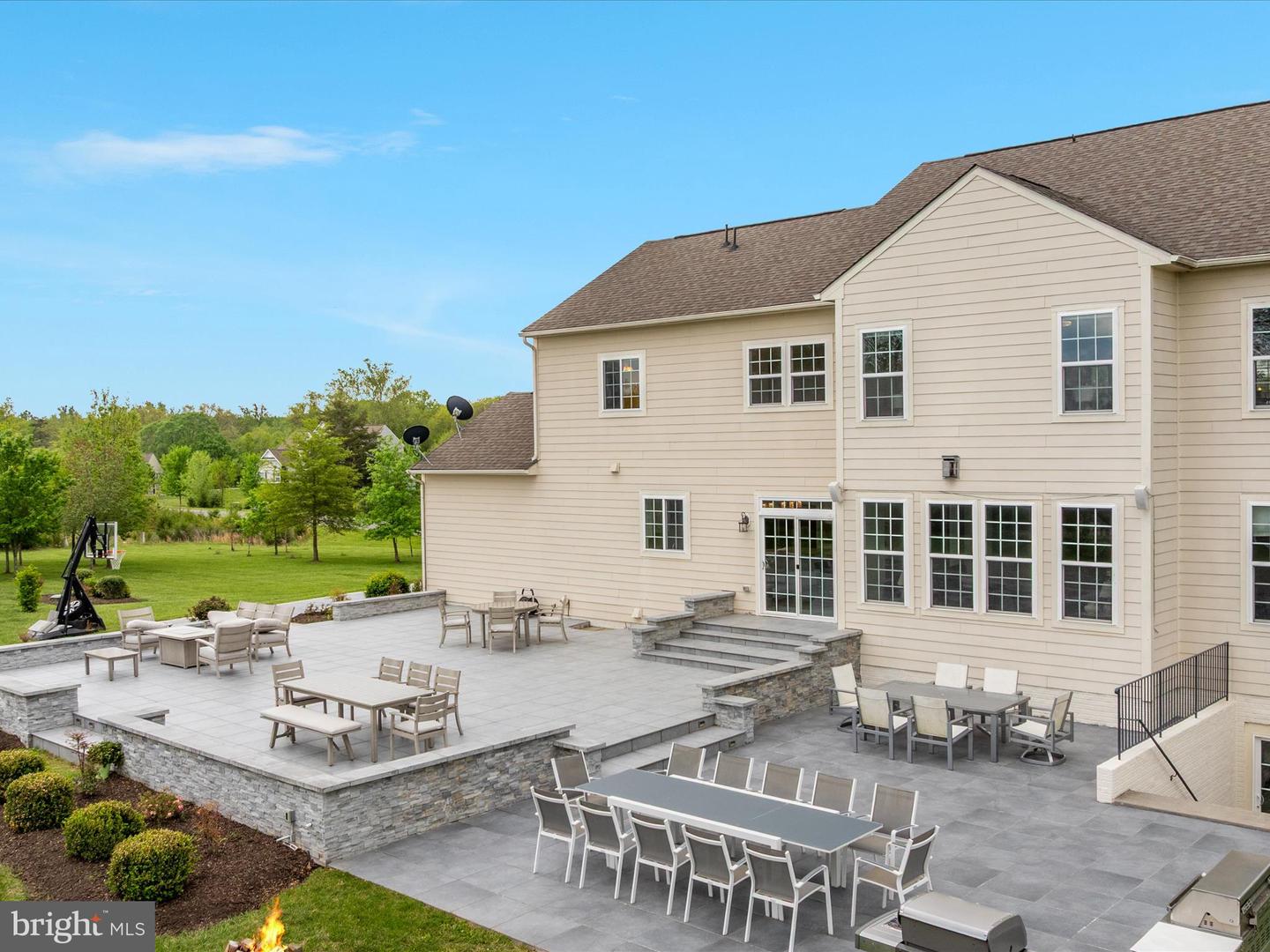 16819 DOUBLEDAY RD, CENTREVILLE, Virginia 20120, 5 Bedrooms Bedrooms, ,4 BathroomsBathrooms,Residential,For sale,16819 DOUBLEDAY RD,VAFX2234558 MLS # VAFX2234558