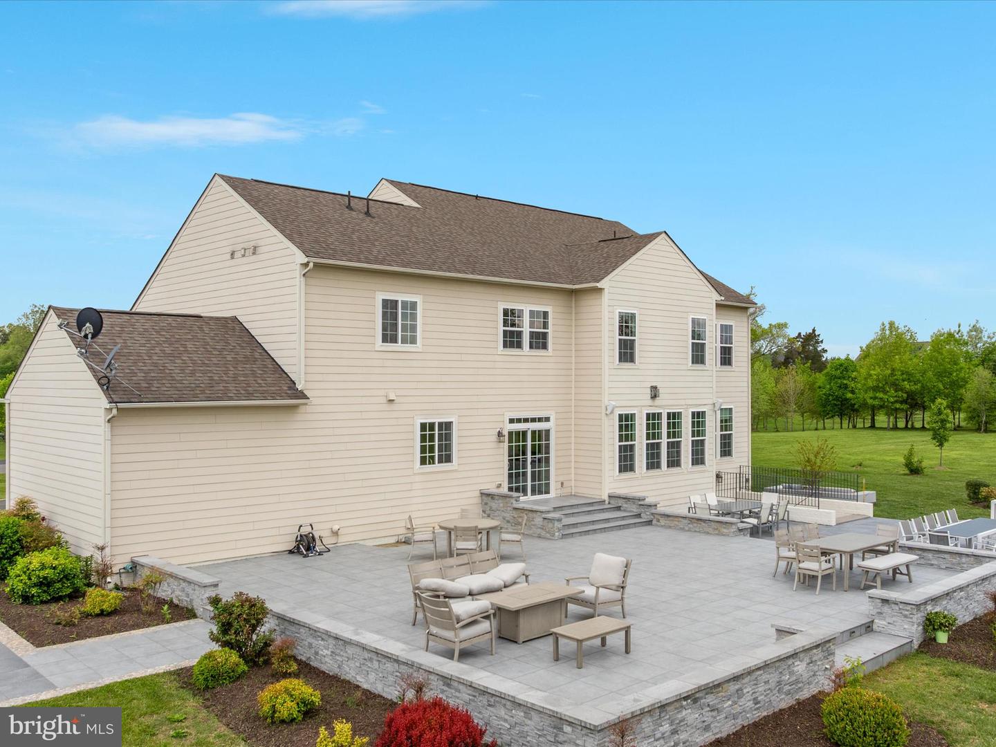 16819 DOUBLEDAY RD, CENTREVILLE, Virginia 20120, 5 Bedrooms Bedrooms, ,4 BathroomsBathrooms,Residential,For sale,16819 DOUBLEDAY RD,VAFX2234558 MLS # VAFX2234558