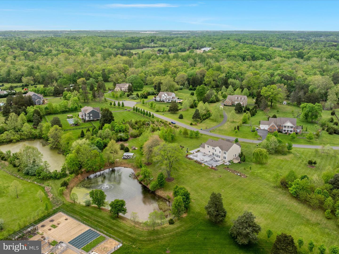 16819 DOUBLEDAY RD, CENTREVILLE, Virginia 20120, 5 Bedrooms Bedrooms, ,4 BathroomsBathrooms,Residential,For sale,16819 DOUBLEDAY RD,VAFX2234558 MLS # VAFX2234558