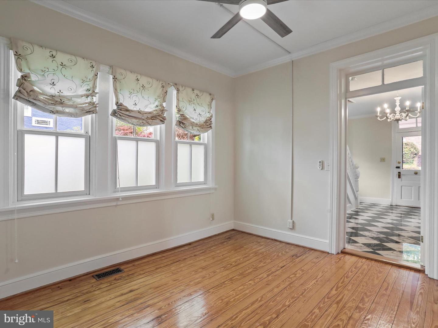 716 S WASHINGTON ST, WINCHESTER, Virginia 22601, 4 Bedrooms Bedrooms, ,3 BathroomsBathrooms,Residential,For sale,716 S WASHINGTON ST,VAWI2007526 MLS # VAWI2007526