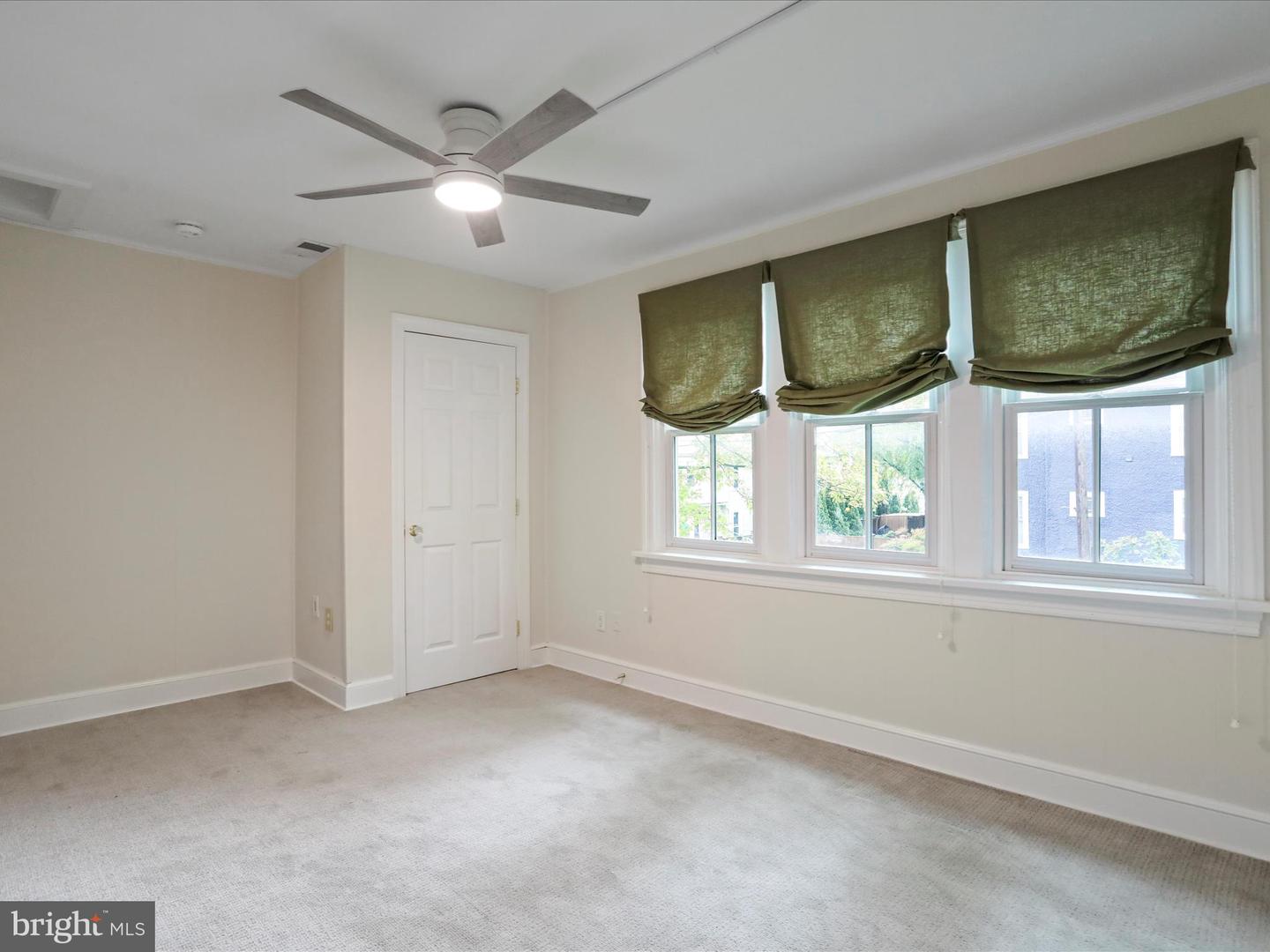 716 S WASHINGTON ST, WINCHESTER, Virginia 22601, 4 Bedrooms Bedrooms, ,3 BathroomsBathrooms,Residential,For sale,716 S WASHINGTON ST,VAWI2007526 MLS # VAWI2007526