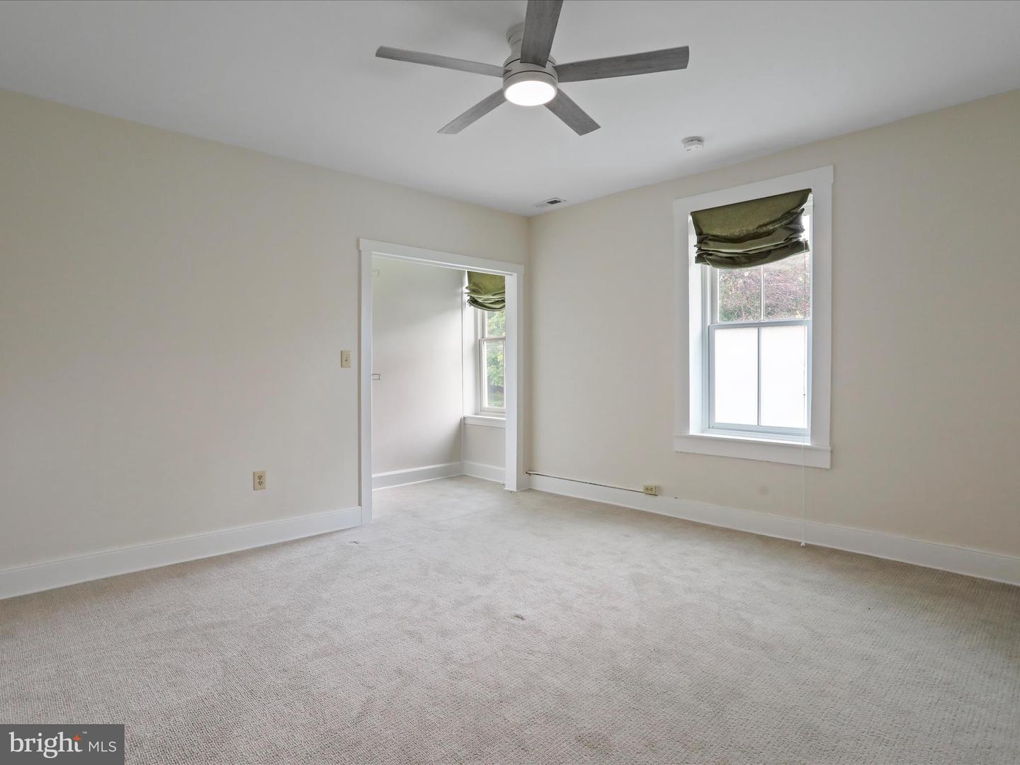 716 S WASHINGTON ST, WINCHESTER, Virginia 22601, 4 Bedrooms Bedrooms, ,3 BathroomsBathrooms,Residential,For sale,716 S WASHINGTON ST,VAWI2007526 MLS # VAWI2007526