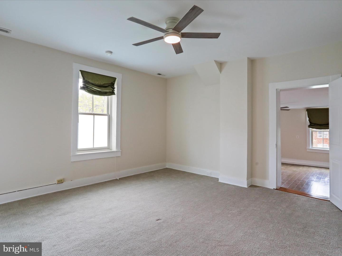 716 S WASHINGTON ST, WINCHESTER, Virginia 22601, 4 Bedrooms Bedrooms, ,3 BathroomsBathrooms,Residential,For sale,716 S WASHINGTON ST,VAWI2007526 MLS # VAWI2007526