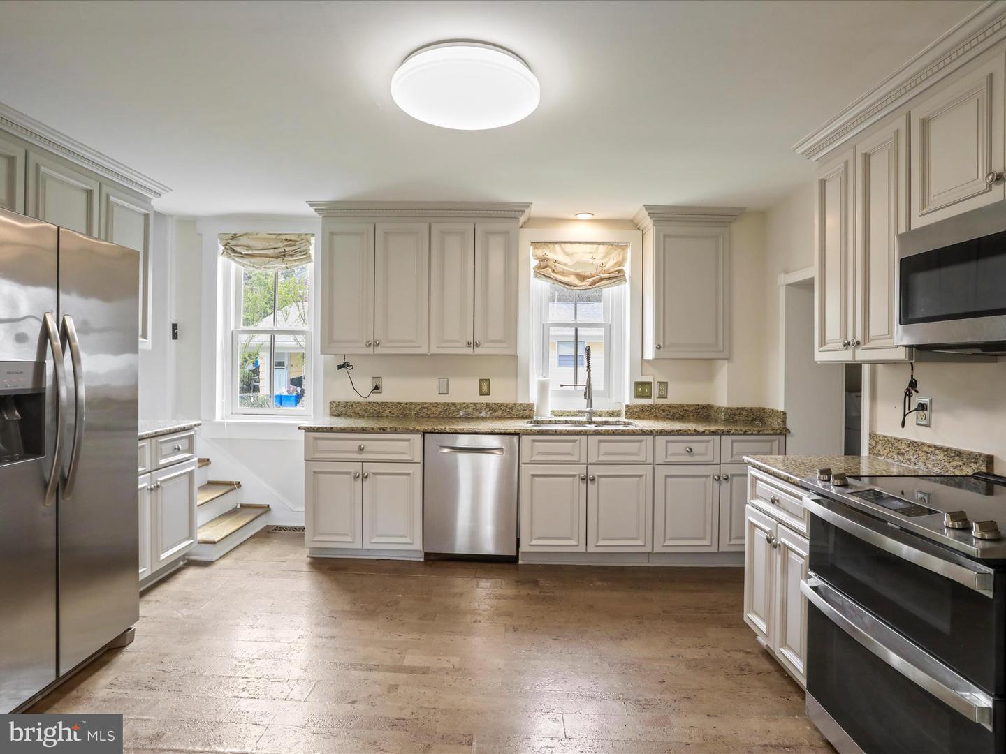 716 S WASHINGTON ST, WINCHESTER, Virginia 22601, 4 Bedrooms Bedrooms, ,3 BathroomsBathrooms,Residential,For sale,716 S WASHINGTON ST,VAWI2007526 MLS # VAWI2007526