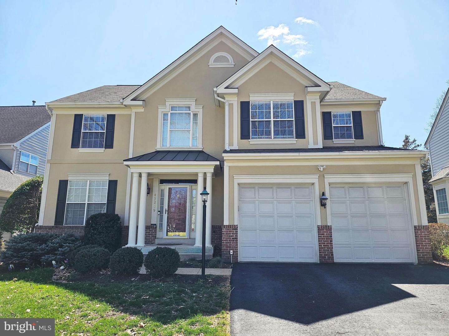 43239 CHASE ST, CHANTILLY, Virginia 20152, 4 Bedrooms Bedrooms, ,3 BathroomsBathrooms,Residential,For sale,43239 CHASE ST,VALO2094064 MLS # VALO2094064