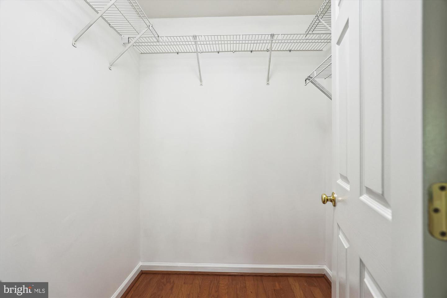 465 CAMERON STATION BLVD, ALEXANDRIA, Virginia 22304, 2 Bedrooms Bedrooms, ,2 BathroomsBathrooms,Residential,For sale,465 CAMERON STATION BLVD,VAAX2044204 MLS # VAAX2044204