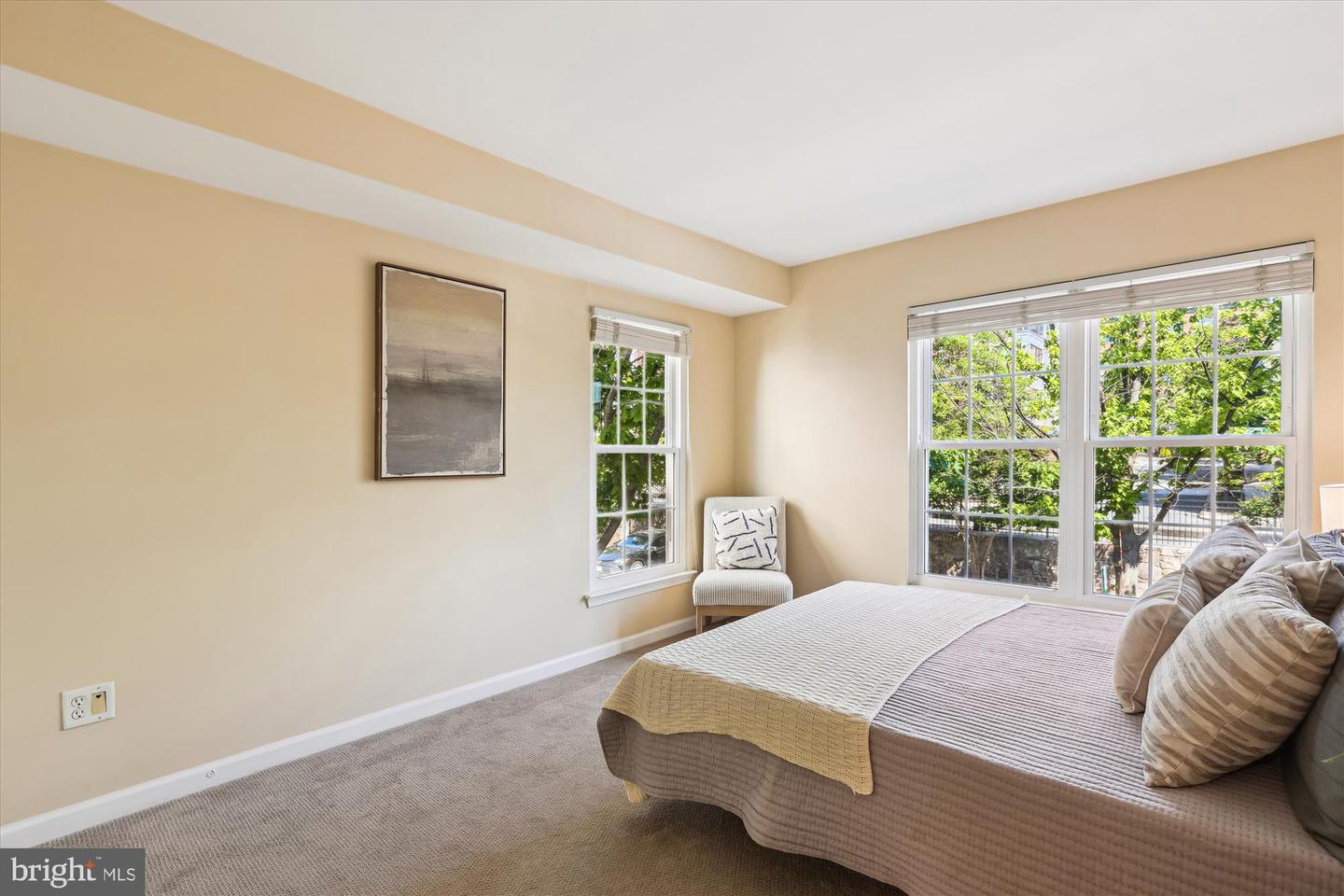 465 CAMERON STATION BLVD, ALEXANDRIA, Virginia 22304, 2 Bedrooms Bedrooms, ,2 BathroomsBathrooms,Residential,For sale,465 CAMERON STATION BLVD,VAAX2044204 MLS # VAAX2044204