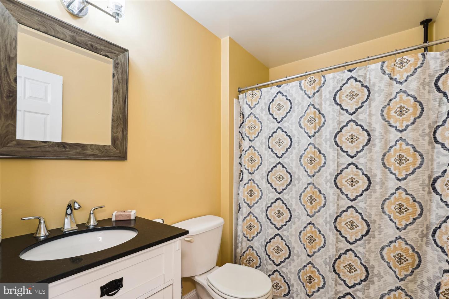 465 CAMERON STATION BLVD, ALEXANDRIA, Virginia 22304, 2 Bedrooms Bedrooms, ,2 BathroomsBathrooms,Residential,For sale,465 CAMERON STATION BLVD,VAAX2044204 MLS # VAAX2044204
