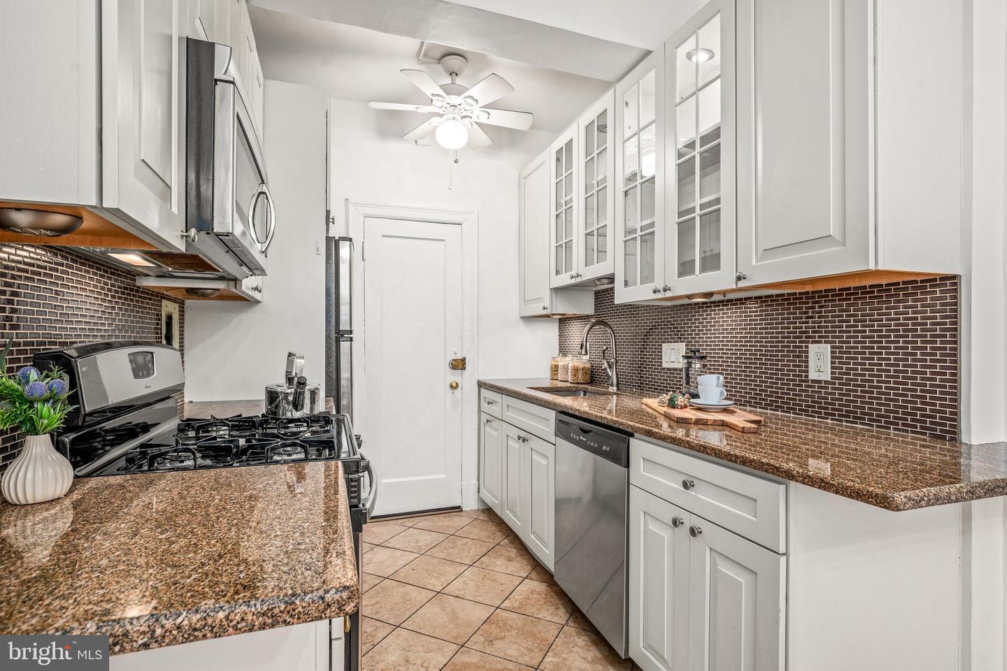 2032 BELMONT RD NW #123, WASHINGTON, District Of Columbia 20009, 1 Bedroom Bedrooms, ,1 BathroomBathrooms,Residential,For sale,2032 BELMONT RD NW #123,DCDC2195882 MLS # DCDC2195882