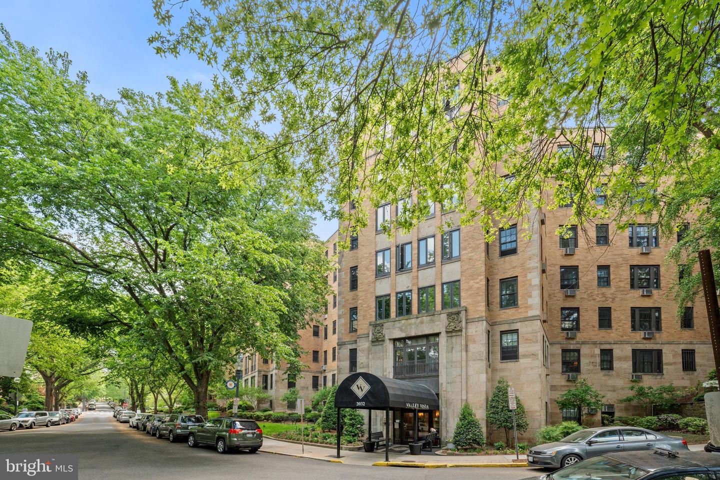 2032 BELMONT RD NW #123, WASHINGTON, District Of Columbia 20009, 1 Bedroom Bedrooms, ,1 BathroomBathrooms,Residential,For sale,2032 BELMONT RD NW #123,DCDC2195882 MLS # DCDC2195882
