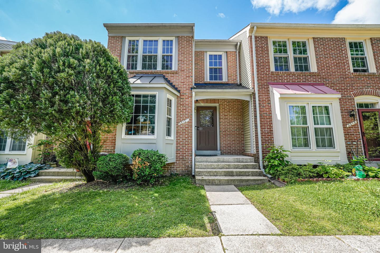 3313 WEYMOUTH CT, WOODBRIDGE, Virginia 22192, 3 Bedrooms Bedrooms, ,3 BathroomsBathrooms,Residential,For sale,3313 WEYMOUTH CT,VAPW2092202 MLS # VAPW2092202