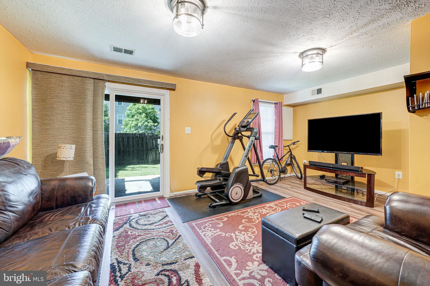 3313 WEYMOUTH CT, WOODBRIDGE, Virginia 22192, 3 Bedrooms Bedrooms, ,3 BathroomsBathrooms,Residential,For sale,3313 WEYMOUTH CT,VAPW2092202 MLS # VAPW2092202