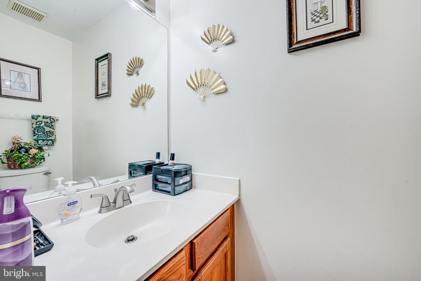 3313 WEYMOUTH CT, WOODBRIDGE, Virginia 22192, 3 Bedrooms Bedrooms, ,3 BathroomsBathrooms,Residential,For sale,3313 WEYMOUTH CT,VAPW2092202 MLS # VAPW2092202