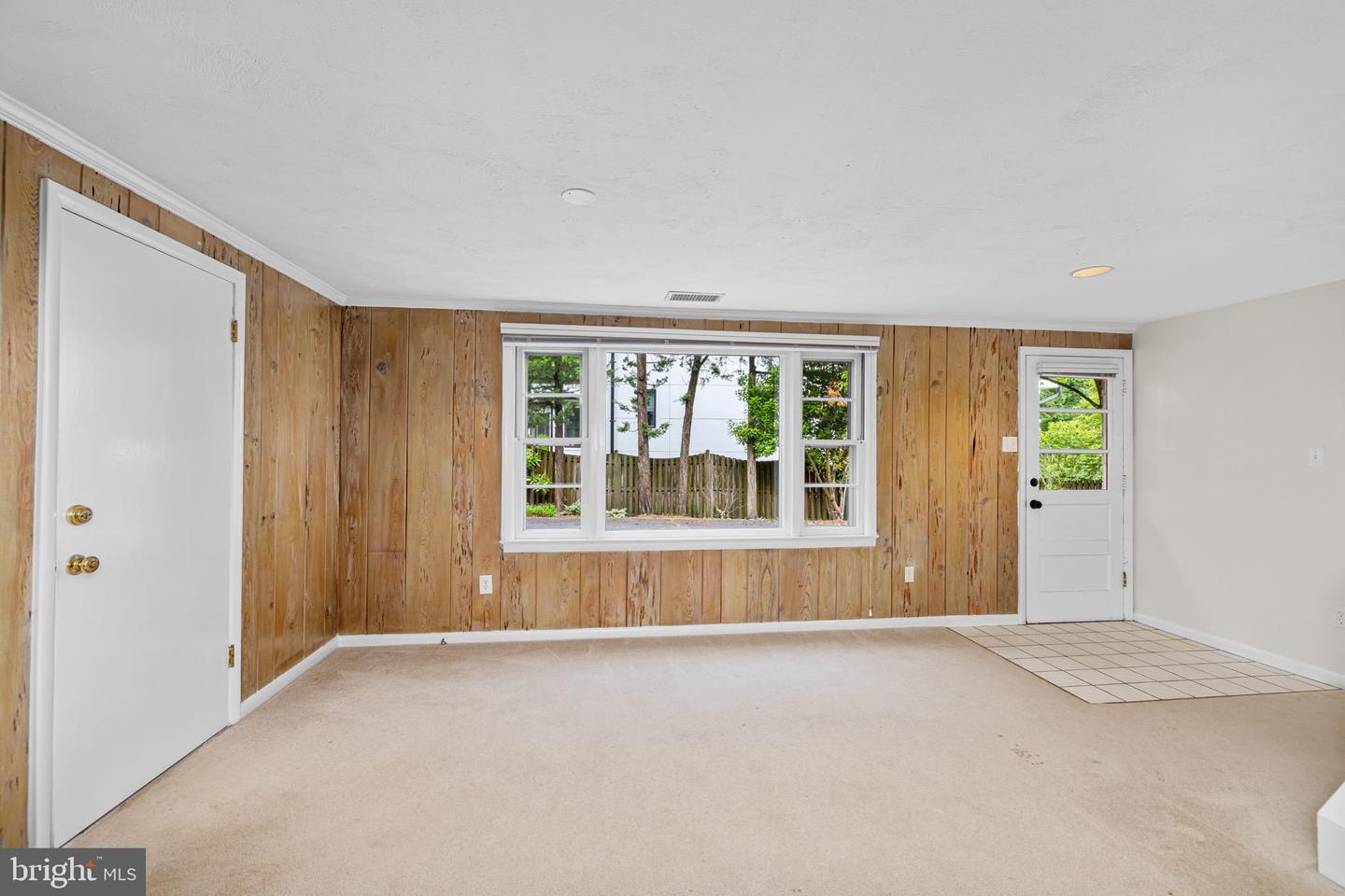 4016 N RICHMOND ST, ARLINGTON, Virginia 22207, 4 Bedrooms Bedrooms, ,3 BathroomsBathrooms,Residential,For sale,4016 N RICHMOND ST,VAAR2056180 MLS # VAAR2056180