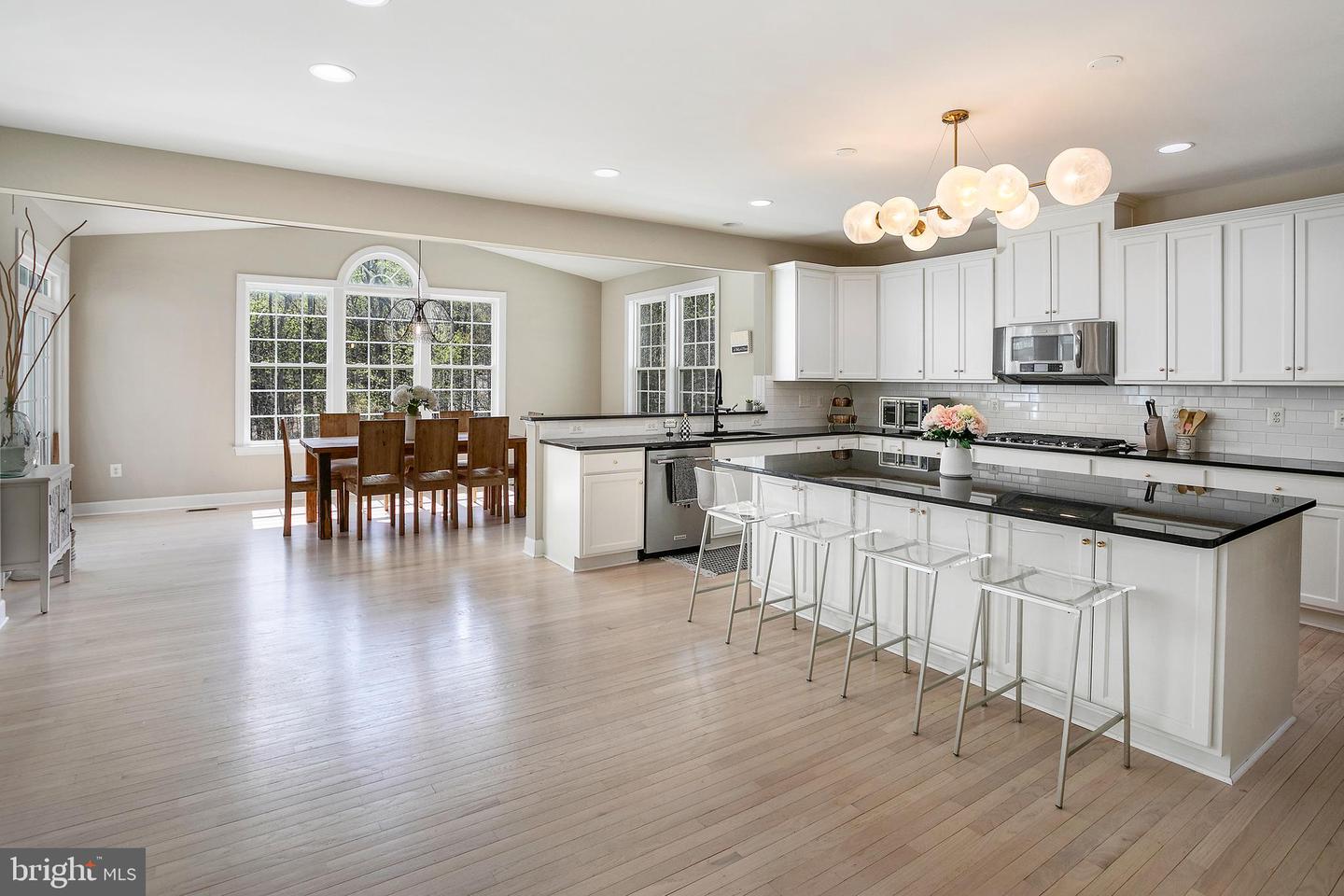 15774 DORNEYWOOD DR, LEESBURG, Virginia 20176, 7 Bedrooms Bedrooms, ,6 BathroomsBathrooms,Residential,For sale,15774 DORNEYWOOD DR,VALO2094186 MLS # VALO2094186