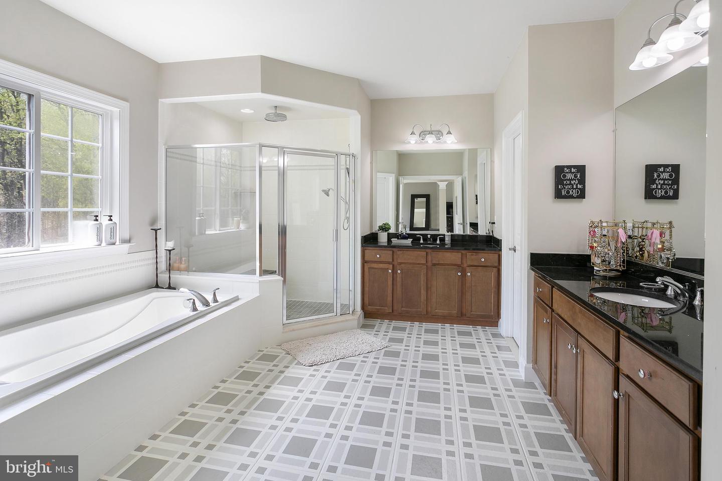 15774 DORNEYWOOD DR, LEESBURG, Virginia 20176, 7 Bedrooms Bedrooms, ,6 BathroomsBathrooms,Residential,For sale,15774 DORNEYWOOD DR,VALO2094186 MLS # VALO2094186