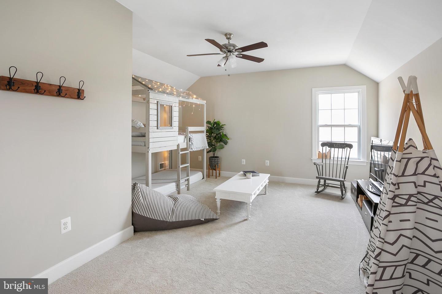 15774 DORNEYWOOD DR, LEESBURG, Virginia 20176, 7 Bedrooms Bedrooms, ,6 BathroomsBathrooms,Residential,For sale,15774 DORNEYWOOD DR,VALO2094186 MLS # VALO2094186