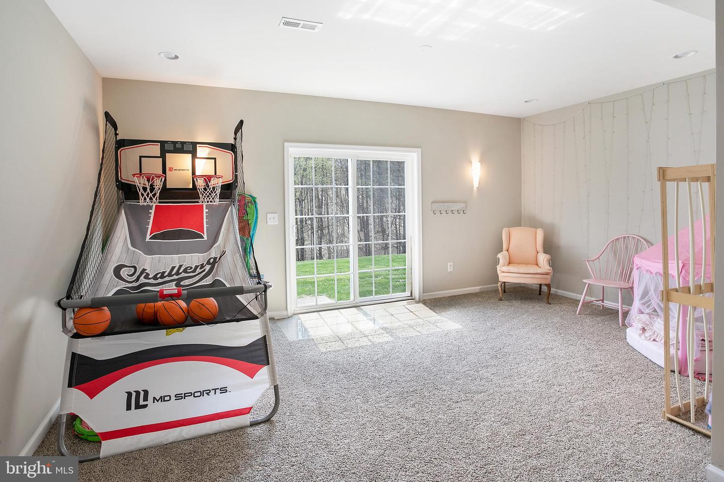 15774 DORNEYWOOD DR, LEESBURG, Virginia 20176, 7 Bedrooms Bedrooms, ,6 BathroomsBathrooms,Residential,For sale,15774 DORNEYWOOD DR,VALO2094186 MLS # VALO2094186