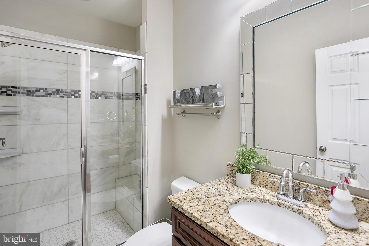 15774 DORNEYWOOD DR, LEESBURG, Virginia 20176, 7 Bedrooms Bedrooms, ,6 BathroomsBathrooms,Residential,For sale,15774 DORNEYWOOD DR,VALO2094186 MLS # VALO2094186