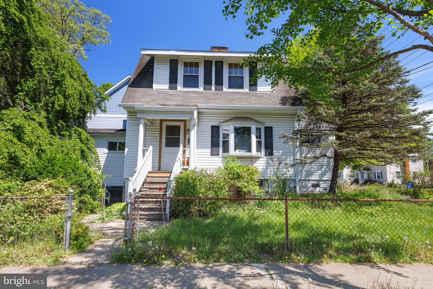 1715 S KENT ST, ARLINGTON, Virginia 22202, 2 Bedrooms Bedrooms, ,1 BathroomBathrooms,Residential,For sale,1715 S KENT ST,VAAR2056328 MLS # VAAR2056328