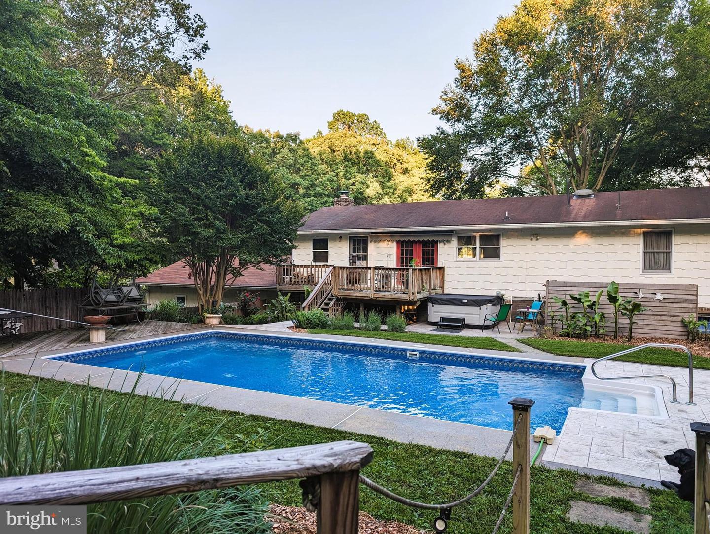 41 WOOD LANDING RD, FREDERICKSBURG, Virginia 22405, 2 Bedrooms Bedrooms, 12 Rooms Rooms,2 BathroomsBathrooms,Residential,For sale,41 WOOD LANDING RD,VAST2037998 MLS # VAST2037998