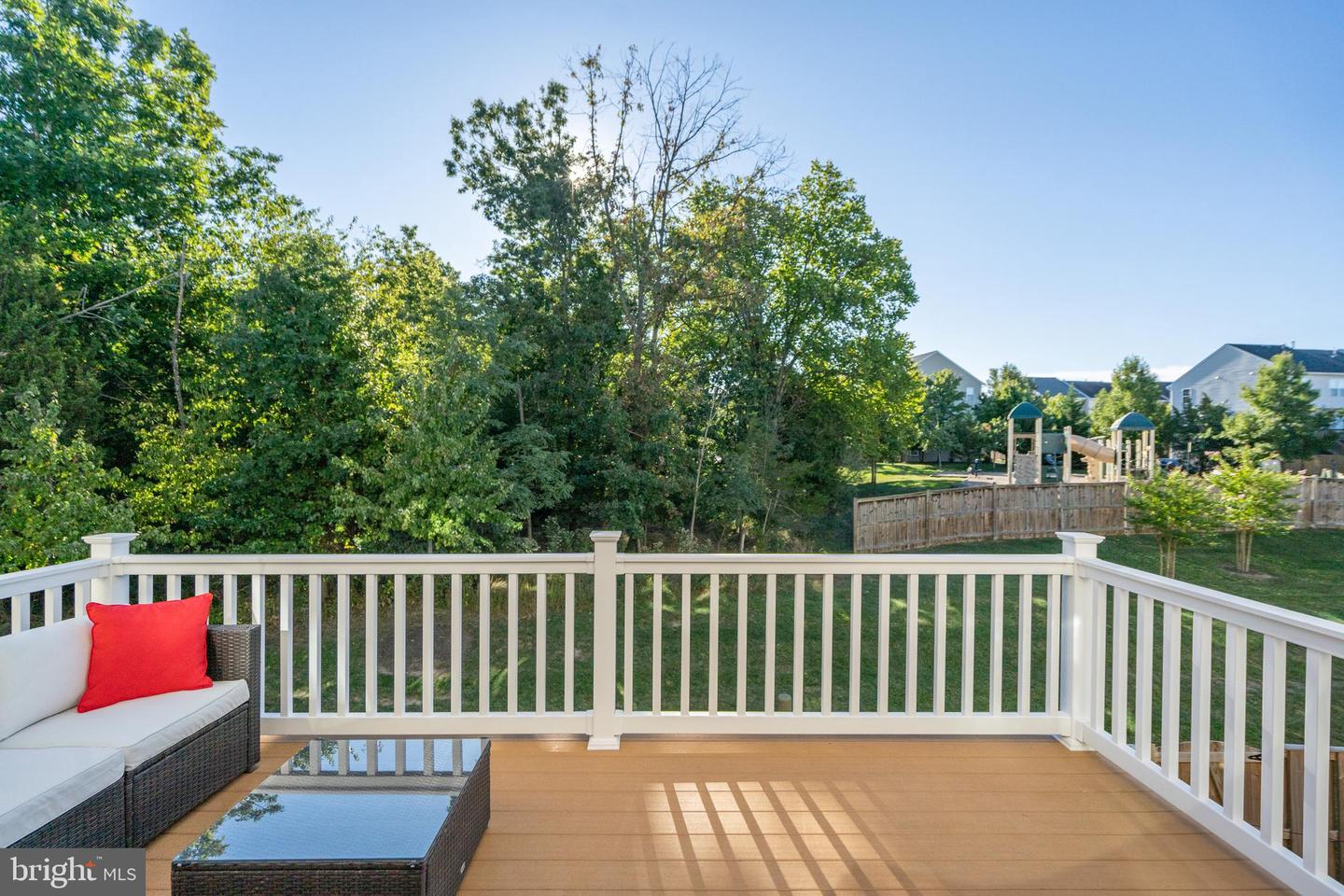 22864 CHESTNUT OAK TER, STERLING, Virginia 20166, 3 Bedrooms Bedrooms, ,2 BathroomsBathrooms,Residential,For sale,22864 CHESTNUT OAK TER,VALO2094368 MLS # VALO2094368