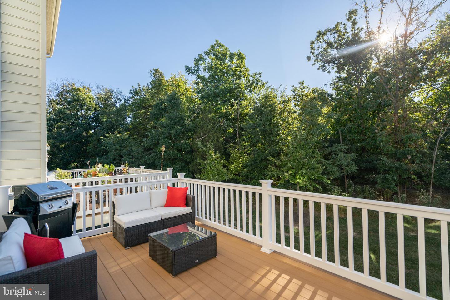 22864 CHESTNUT OAK TER, STERLING, Virginia 20166, 3 Bedrooms Bedrooms, ,2 BathroomsBathrooms,Residential,For sale,22864 CHESTNUT OAK TER,VALO2094368 MLS # VALO2094368