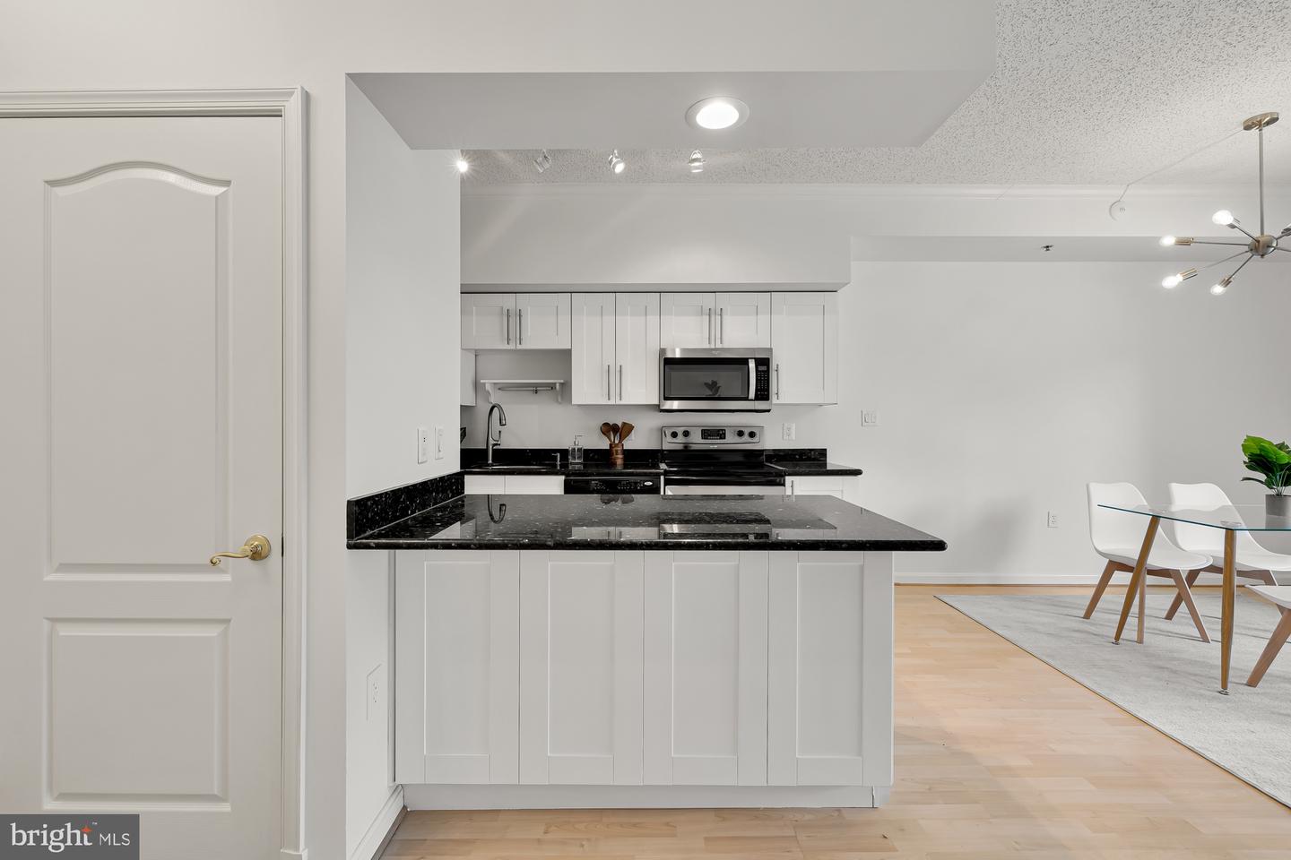 1211 S EADS ST #604, ARLINGTON, Virginia 22202, 2 Bedrooms Bedrooms, ,2 BathroomsBathrooms,Residential,For sale,1211 S EADS ST #604,VAAR2056308 MLS # VAAR2056308
