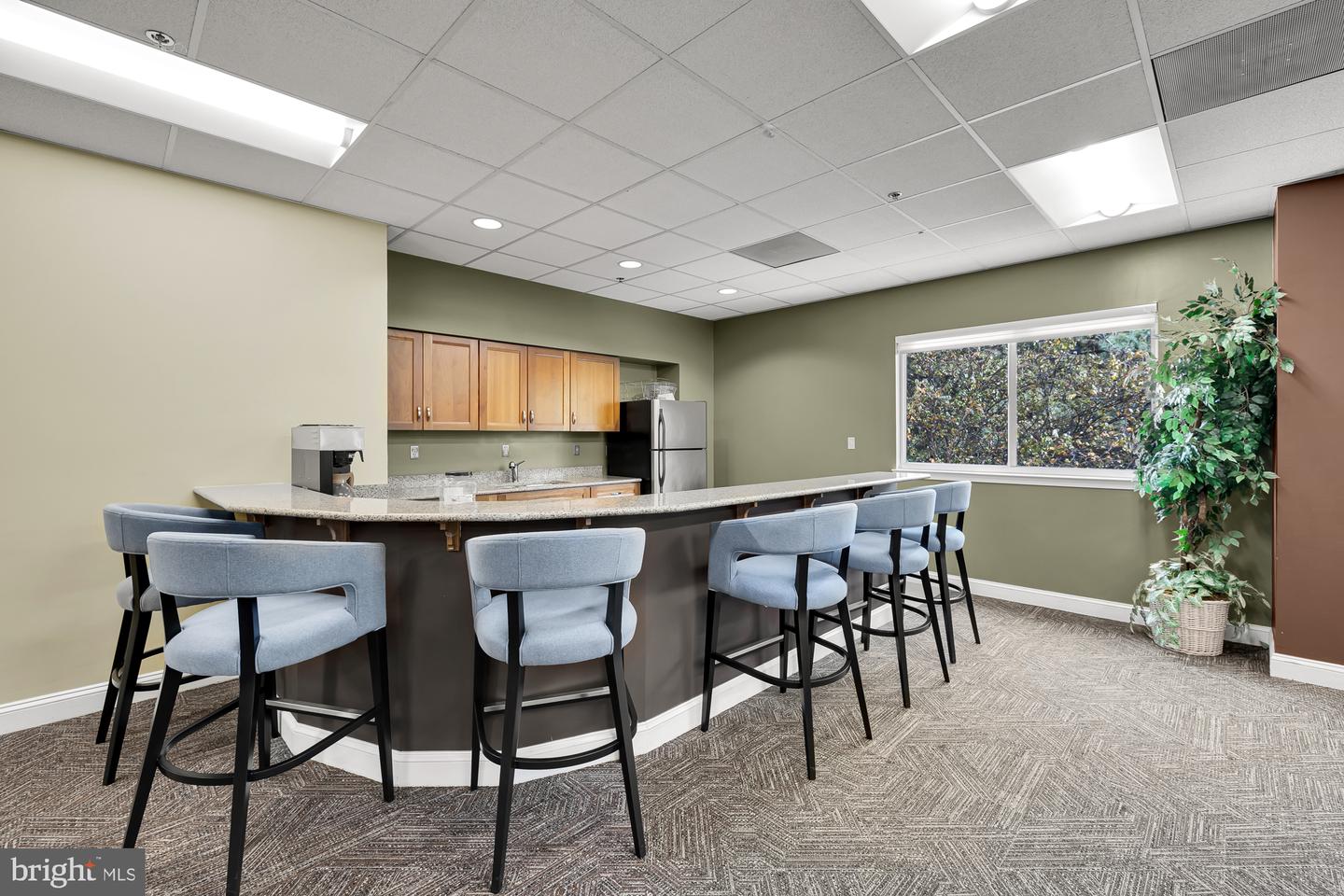 1211 S EADS ST #604, ARLINGTON, Virginia 22202, 2 Bedrooms Bedrooms, ,2 BathroomsBathrooms,Residential,For sale,1211 S EADS ST #604,VAAR2056308 MLS # VAAR2056308