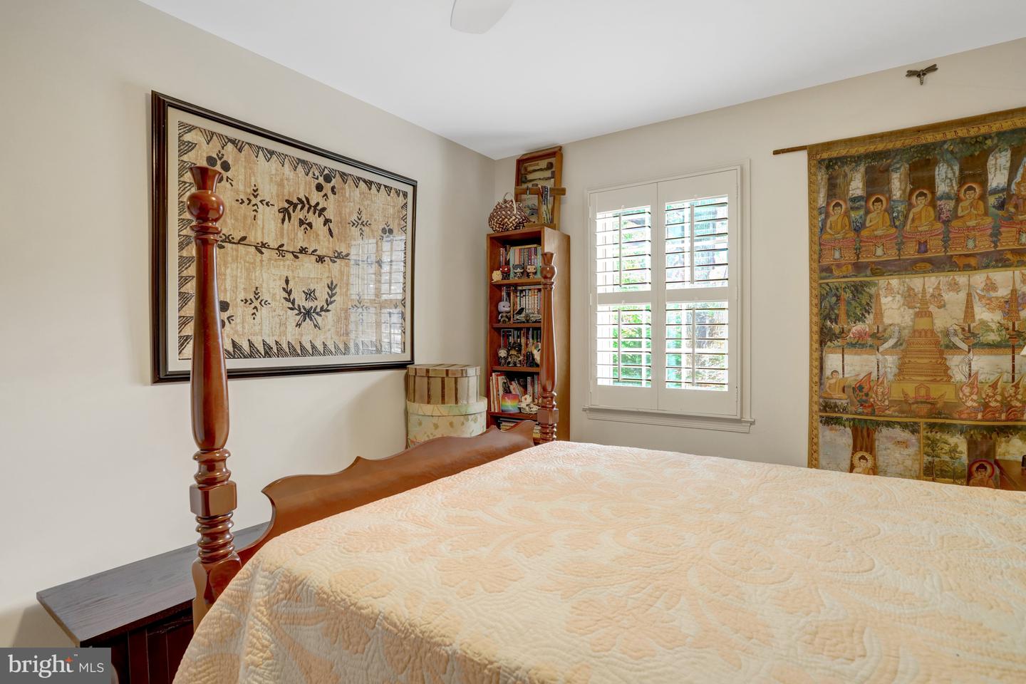 1002 ELLISON SQ, FALLS CHURCH, Virginia 22046, 3 Bedrooms Bedrooms, ,2 BathroomsBathrooms,Residential,For sale,1002 ELLISON SQ,VAFA2002926 MLS # VAFA2002926