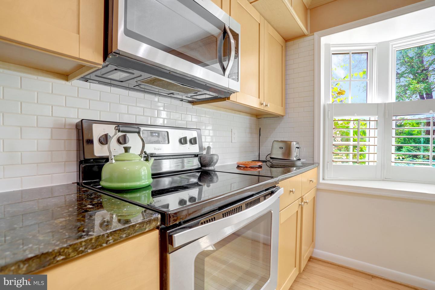 1002 ELLISON SQ, FALLS CHURCH, Virginia 22046, 3 Bedrooms Bedrooms, ,2 BathroomsBathrooms,Residential,For sale,1002 ELLISON SQ,VAFA2002926 MLS # VAFA2002926