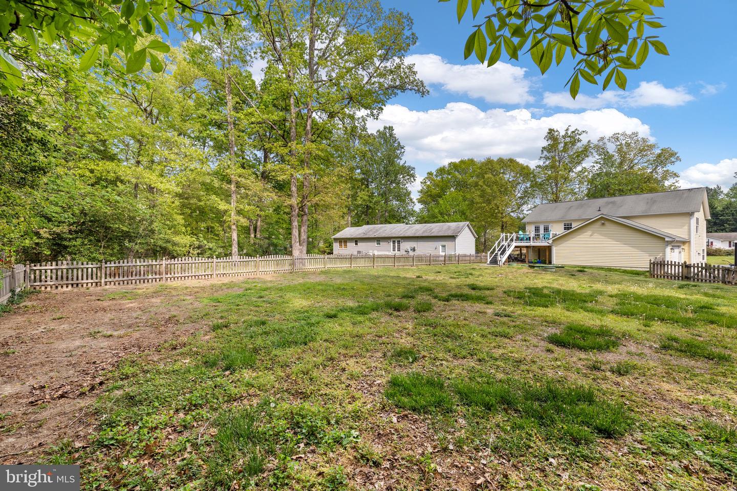 123 YORKTOWN DR, RUTHER GLEN, Virginia 22546, 4 Bedrooms Bedrooms, 7 Rooms Rooms,3 BathroomsBathrooms,Residential,For sale,123 YORKTOWN DR,VACV2008030 MLS # VACV2008030