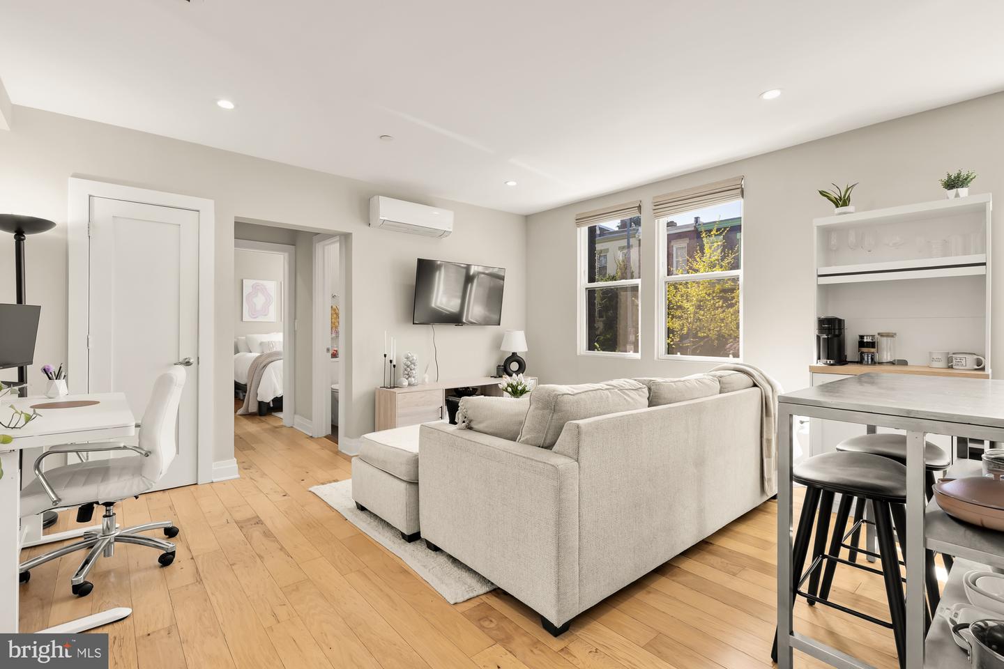 3101 SHERMAN AVE NW #204, WASHINGTON, District Of Columbia 20010, 1 Bedroom Bedrooms, ,1 BathroomBathrooms,Residential,For sale,3101 SHERMAN AVE NW #204,DCDC2196704 MLS # DCDC2196704