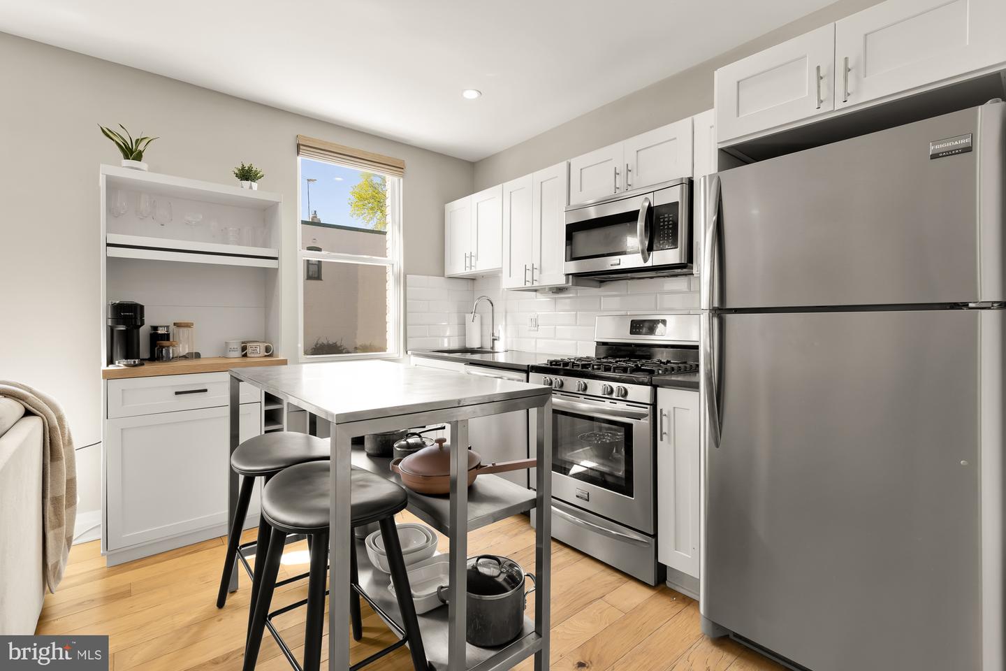 3101 SHERMAN AVE NW #204, WASHINGTON, District Of Columbia 20010, 1 Bedroom Bedrooms, ,1 BathroomBathrooms,Residential,For sale,3101 SHERMAN AVE NW #204,DCDC2196704 MLS # DCDC2196704