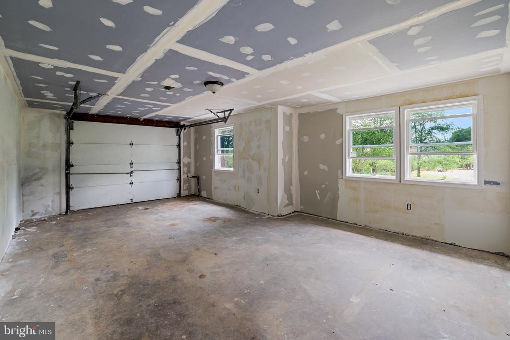 7251 N SEMINOLE TRL, Virginia 22725, 4 Bedrooms Bedrooms, ,3 BathroomsBathrooms,Residential,7251 N SEMINOLE TRL,VAMA2002186 MLS # VAMA2002186