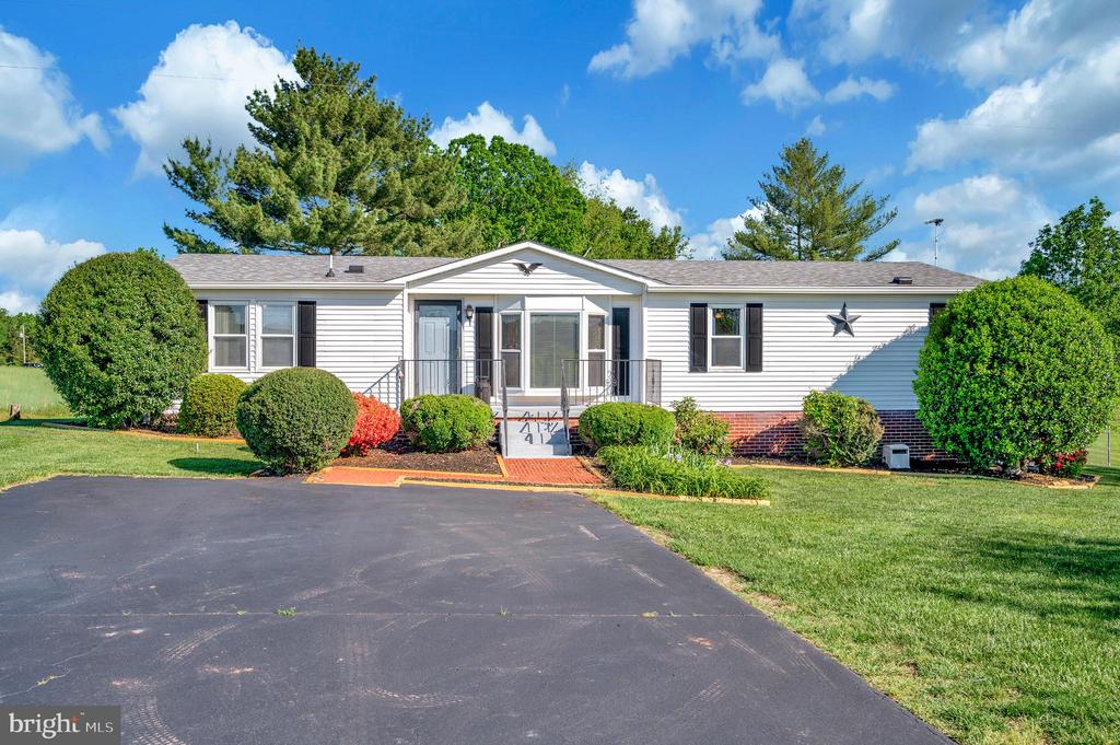 6744 COURTHOUSE RD, SPOTSYLVANIA, Virginia 22551, 3 Bedrooms Bedrooms, ,2 BathroomsBathrooms,Residential,6744 COURTHOUSE RD,VASP2032958 MLS # VASP2032958