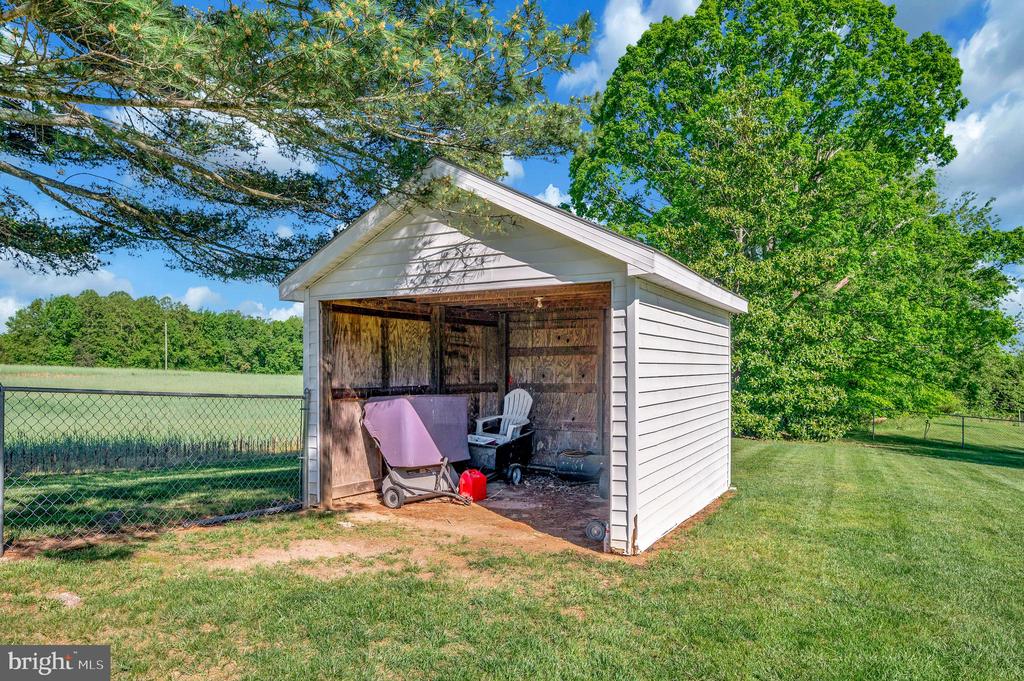 6744 COURTHOUSE RD, SPOTSYLVANIA, Virginia 22551, 3 Bedrooms Bedrooms, ,2 BathroomsBathrooms,Residential,6744 COURTHOUSE RD,VASP2032958 MLS # VASP2032958